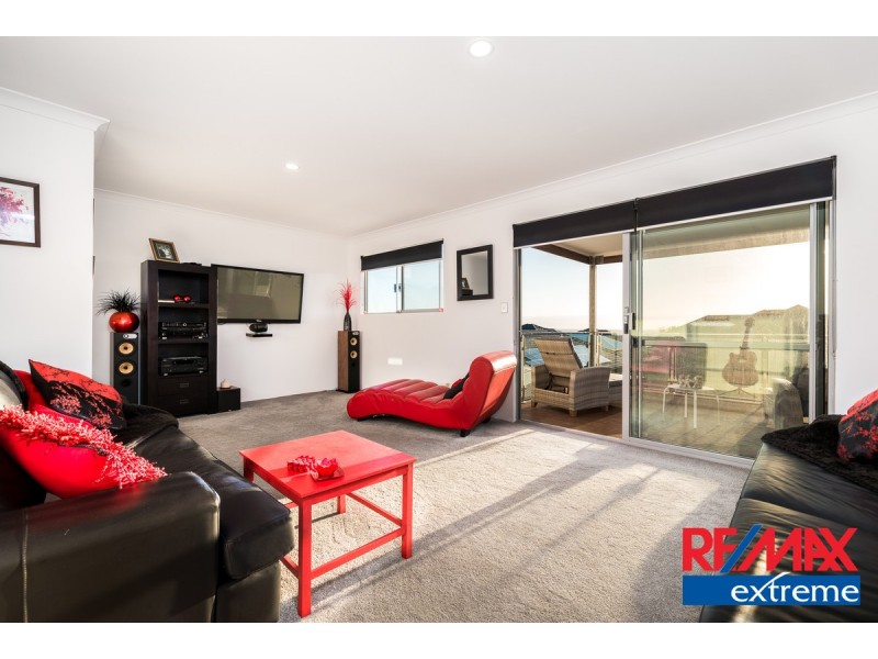 15 Moonraker Road, Jindalee WA 6036