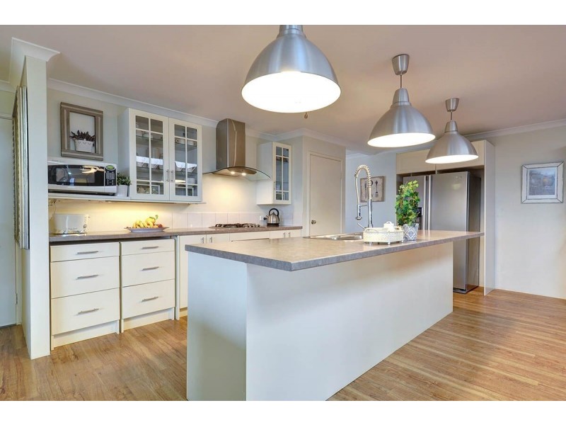 7 Helsinki Terrace, Wanneroo WA 6065