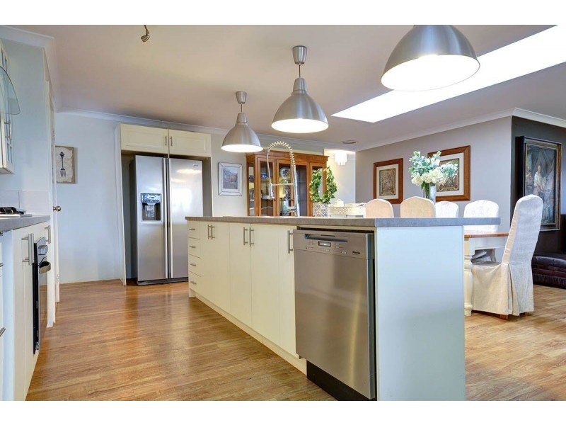 7 Helsinki Terrace, Wanneroo WA 6065