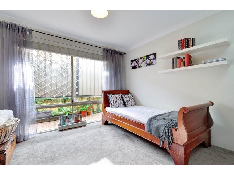 7 Helsinki Terrace, Wanneroo WA 6065