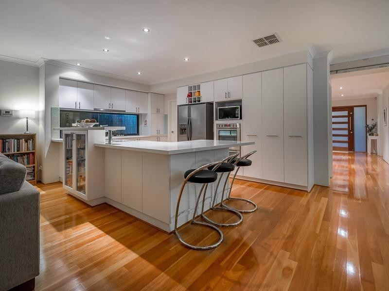 11 Piermont Avenue, Burns Beach WA 6028