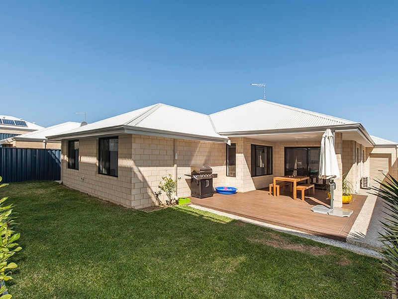 37 Goundrey Drive, Pearsall WA 6065