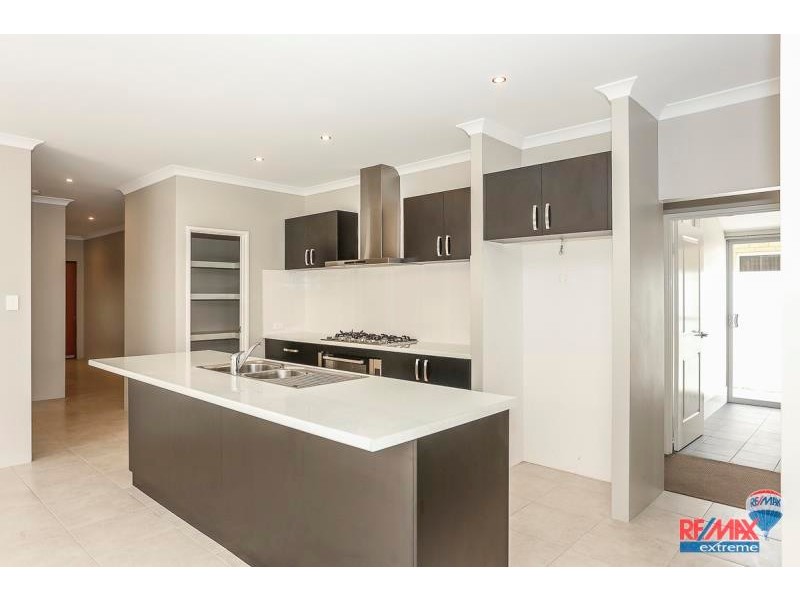 7 Whipbird Road, Alkimos WA 6038