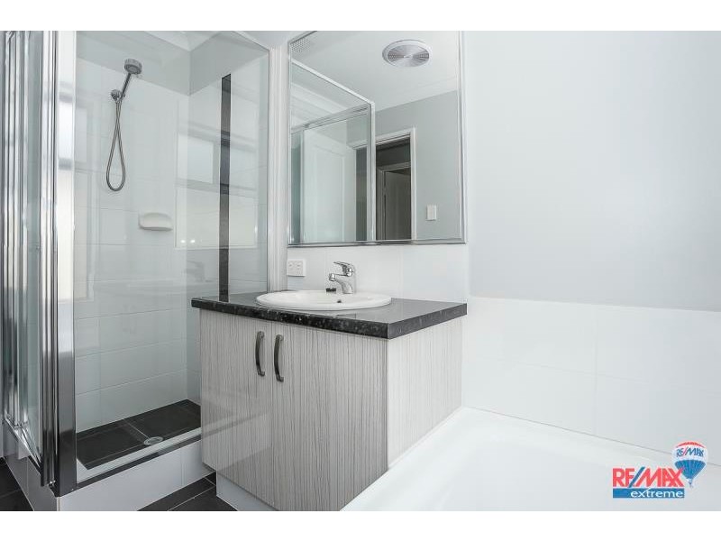 7 Whipbird Road, Alkimos WA 6038