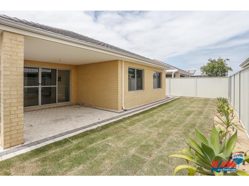 7 Whipbird Road, Alkimos WA 6038