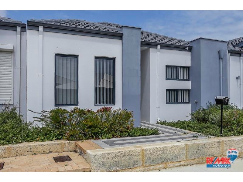 7 Hollyford Parade, Butler WA 6036