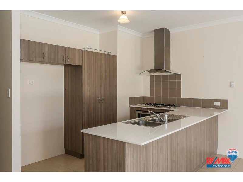 7 Hollyford Parade, Butler WA 6036