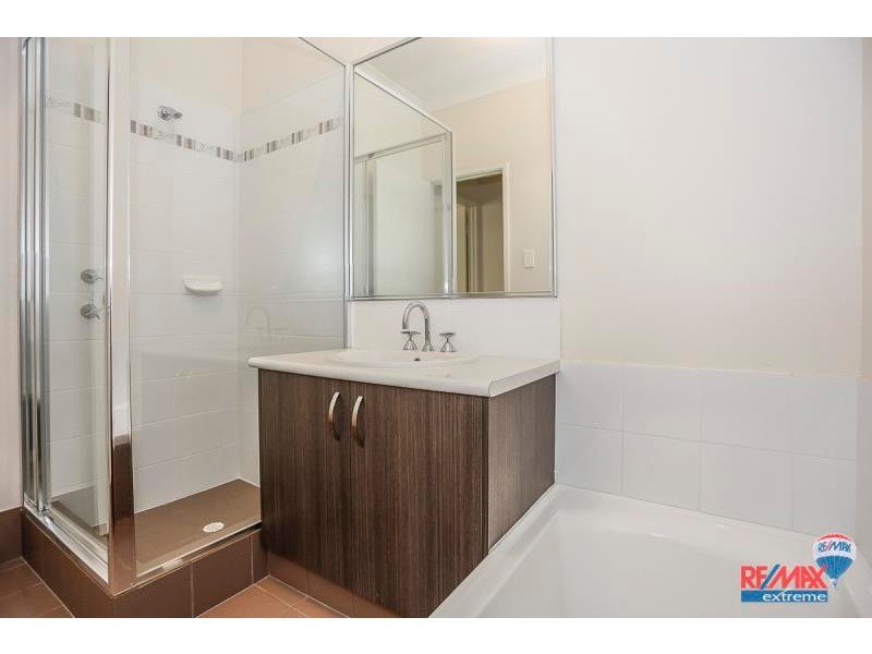 7 Hollyford Parade, Butler WA 6036