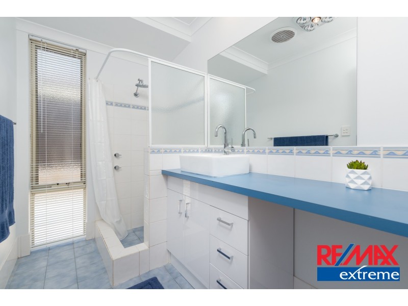 3 Lithgow Drive, Clarkson WA 6030