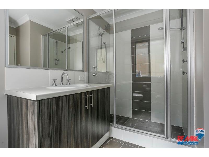 2 Rhizome Way, Banksia Grove WA 6031