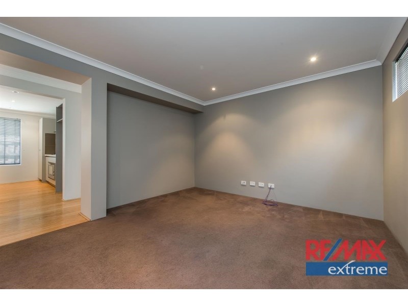 42 Seaside Avenue, Yanchep WA 6035