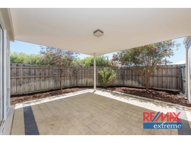 42 Seaside Avenue, Yanchep WA 6035