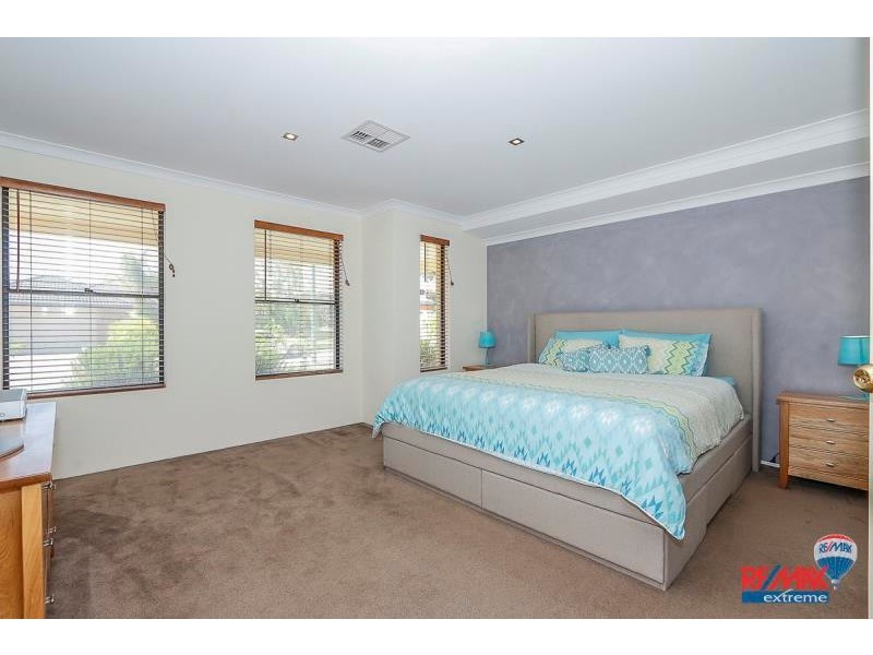 27 Bazille Crescent, Tapping WA 6065