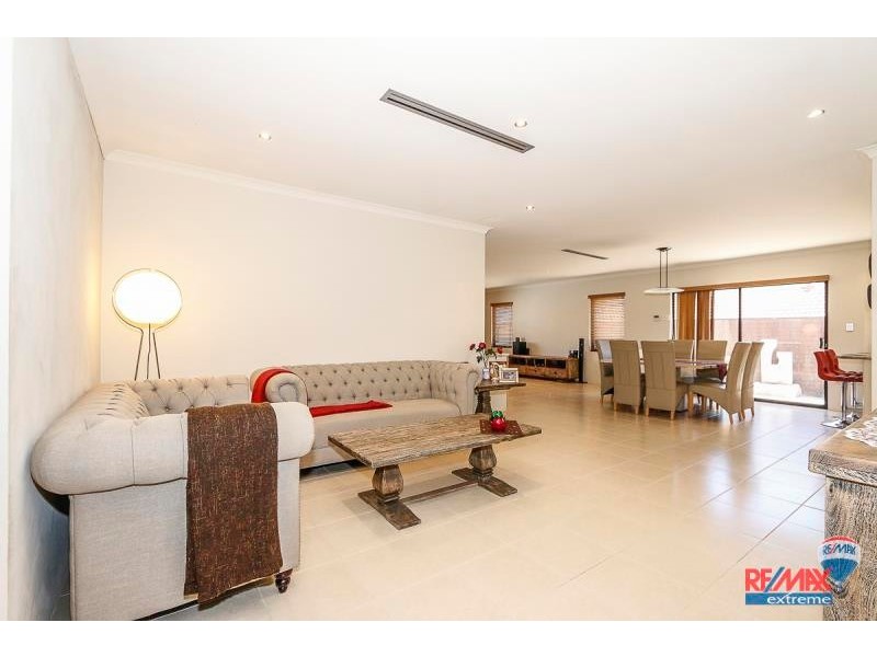 12 Narranbee Ridge, Tapping WA 6065