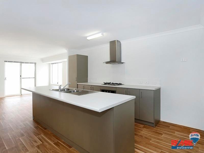 21 Giallo Way, Eglinton WA 6034