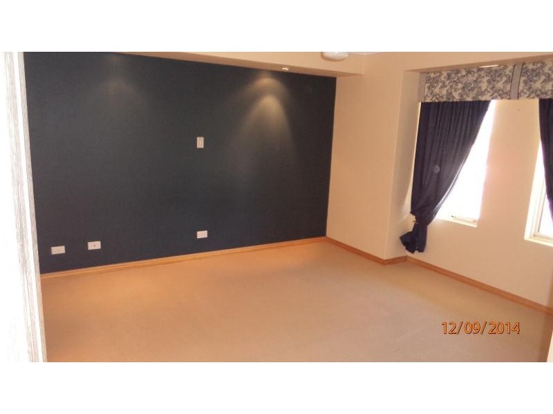 48 Camborne Parkway, Butler WA 6036