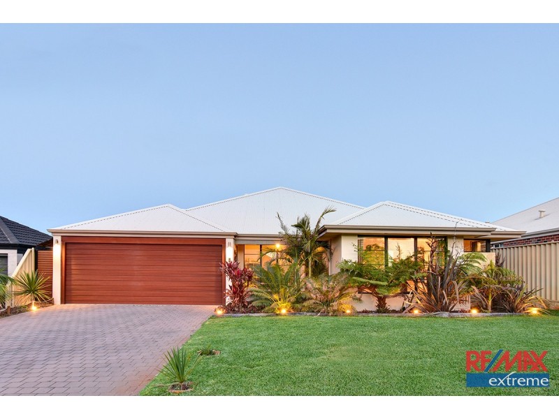 3 Featherstone Gardens, Butler WA 6036