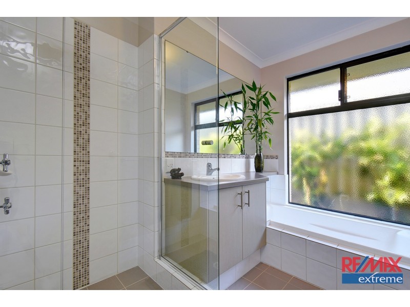 3 Featherstone Gardens, Butler WA 6036