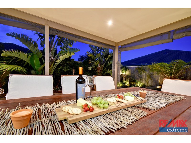 3 Featherstone Gardens, Butler WA 6036