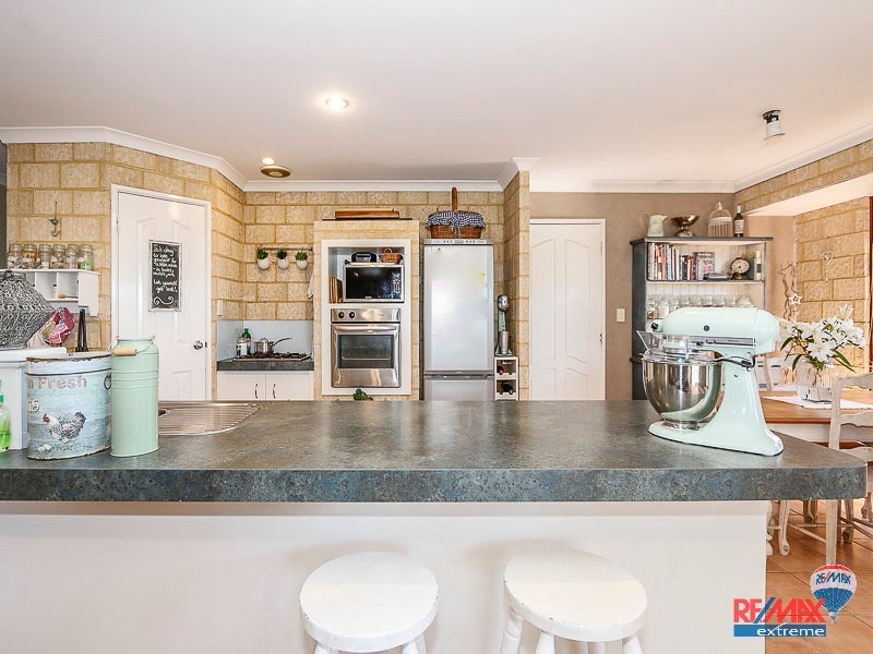 36 Miramare Boulevard, Currambine WA 6028