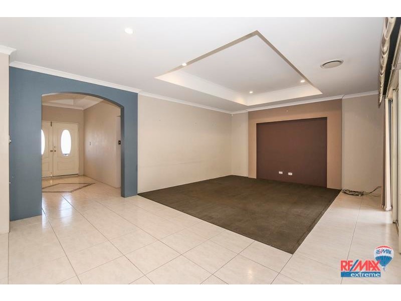 53 Busch Parkway, Pearsall WA 6065