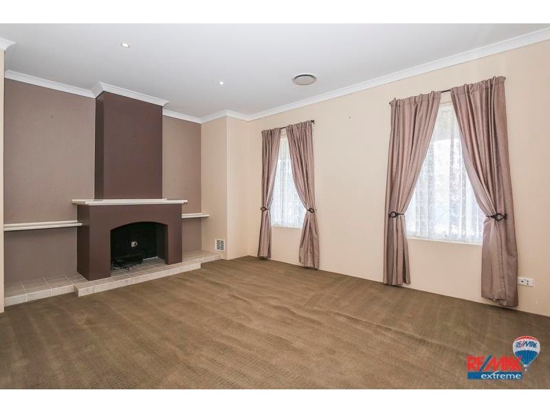 53 Busch Parkway, Pearsall WA 6065