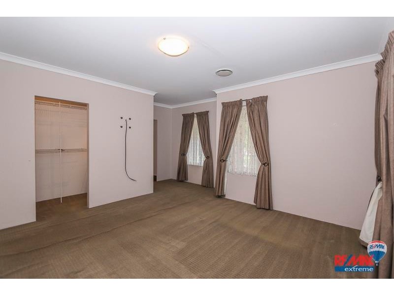 53 Busch Parkway, Pearsall WA 6065