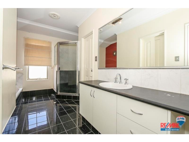 53 Busch Parkway, Pearsall WA 6065