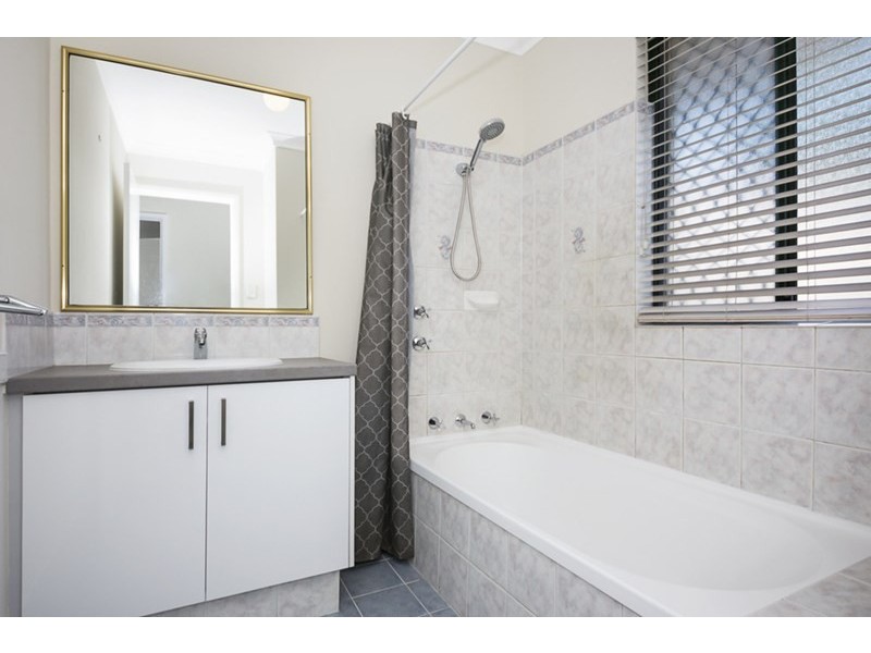 7 Tumut Place, Merriwa WA 6030