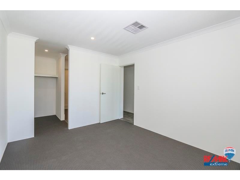 86 Heath Avenue, Eglinton WA 6034