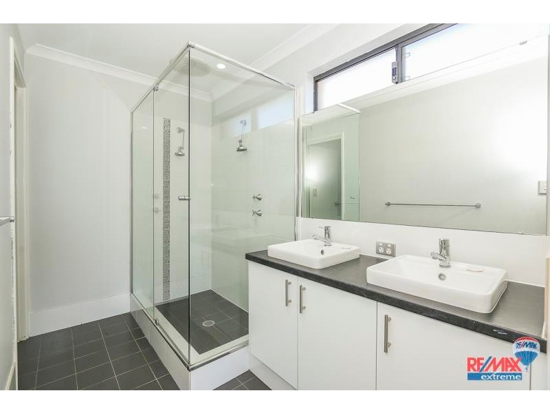 50 Fishbone Turn, Banksia Grove WA 6031