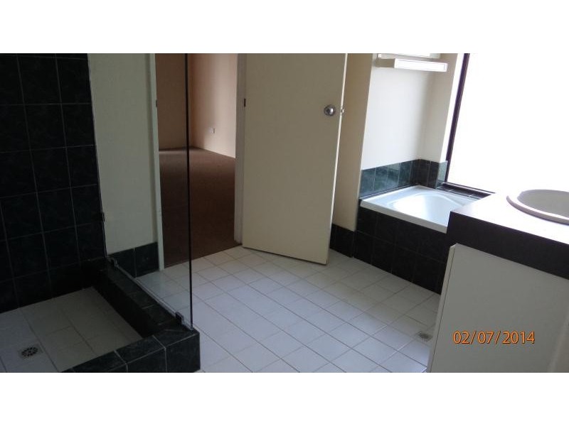 11 Christian Circle, Quinns Rocks WA 6030