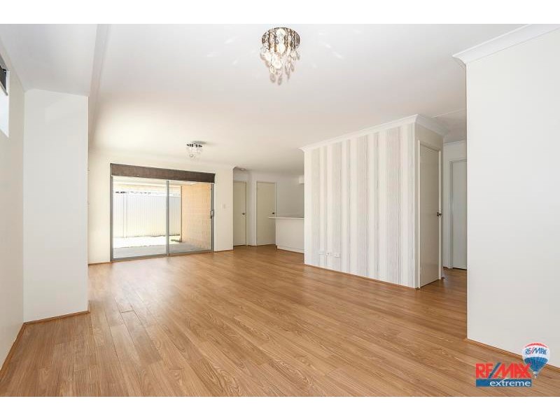 4 Crowned Way, Alkimos WA 6038