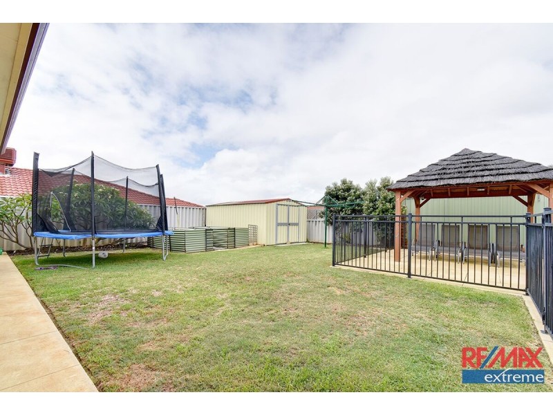 112 Kinross Drive, Kinross WA 6028