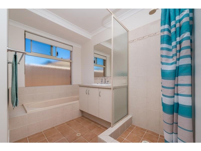 43 Yandella Promenade, Tapping WA 6065