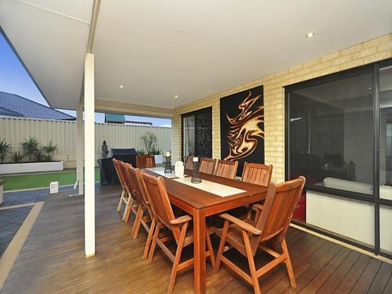 24 Claremorris Parkway, Butler WA 6036