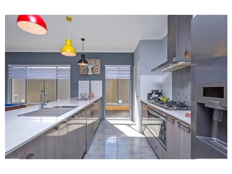 11 Koenig Way, Clarkson WA 6030