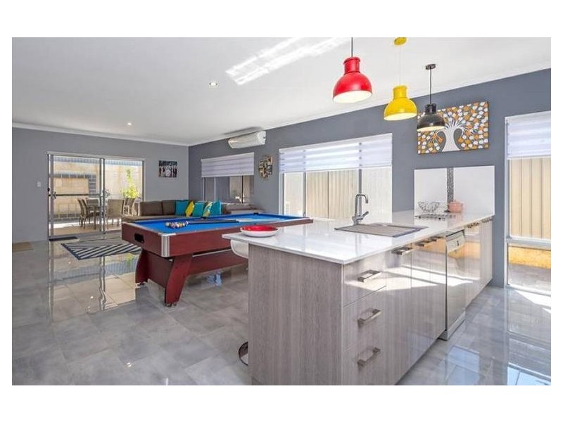 11 Koenig Way, Clarkson WA 6030