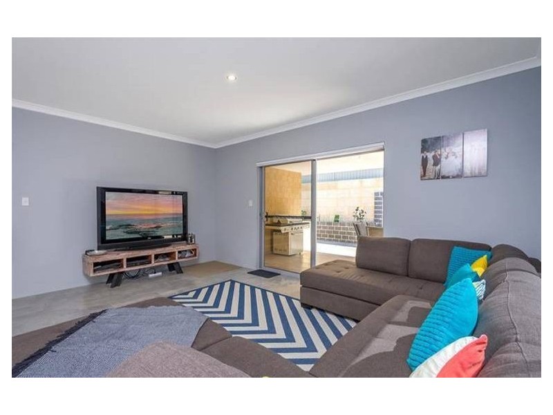 11 Koenig Way, Clarkson WA 6030