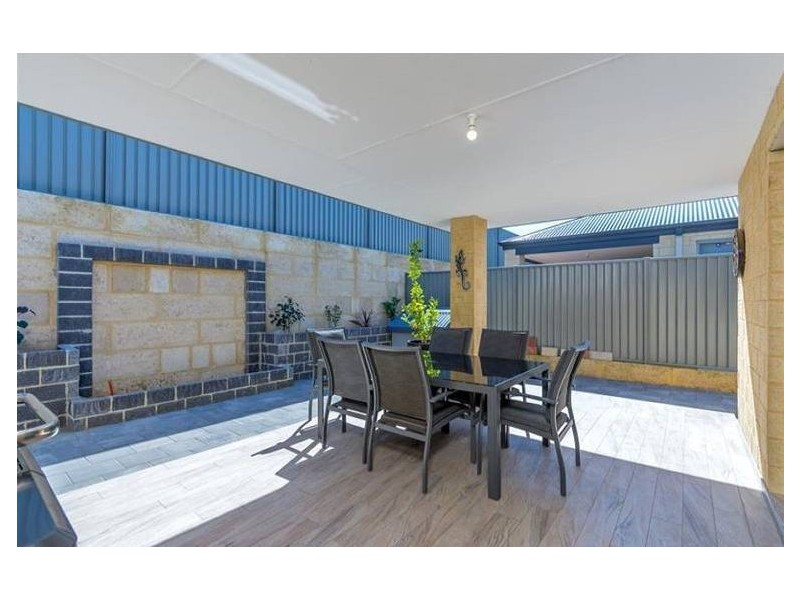 11 Koenig Way, Clarkson WA 6030