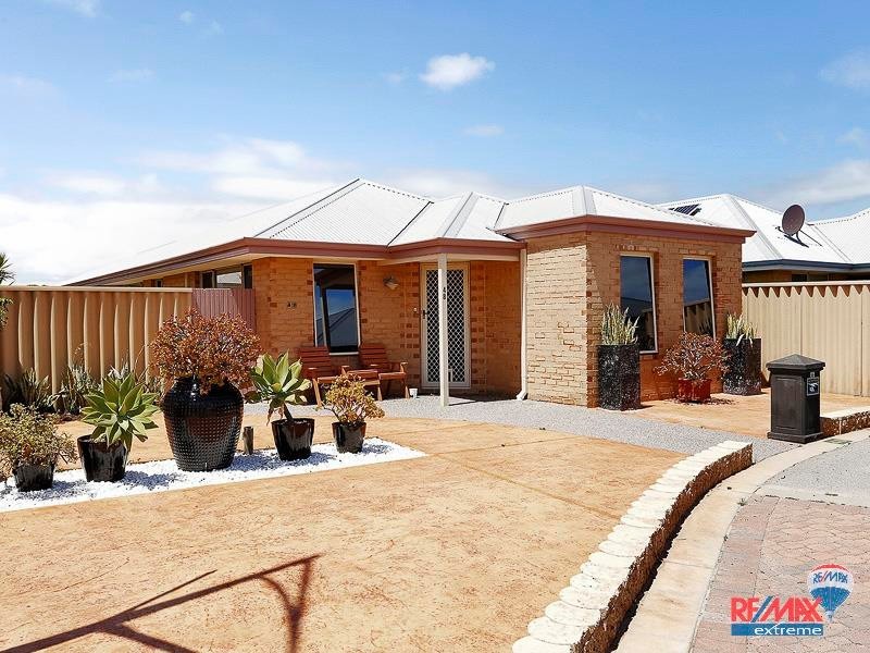 48 Pembury Way, Butler WA 6036