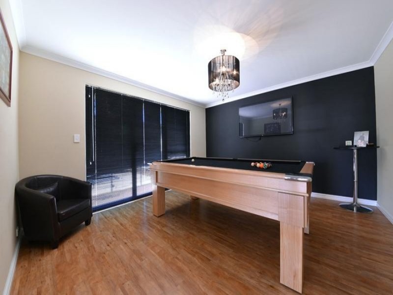 16 Basico Avenue, Sinagra WA 6065