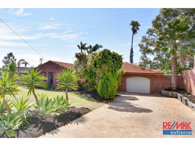 10 Johnston Way, Padbury WA 6025