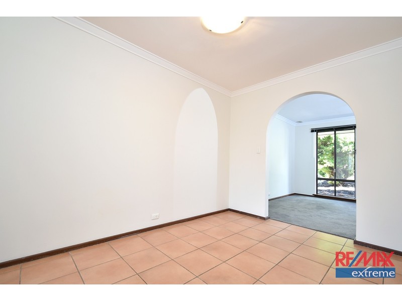 10 Johnston Way, Padbury WA 6025