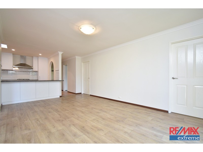 10 Johnston Way, Padbury WA 6025