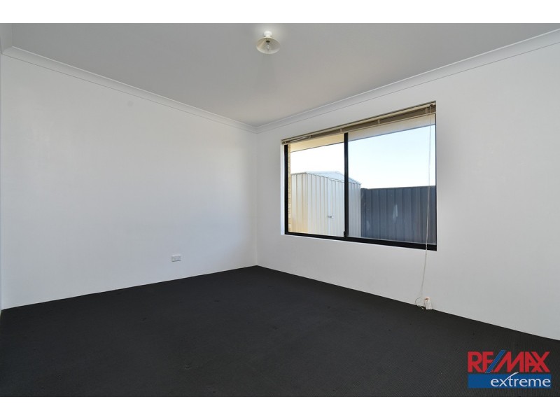 14 Leschenault Loop, Banksia Grove WA 6031