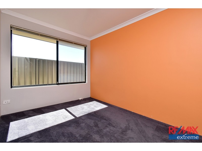 14 Leschenault Loop, Banksia Grove WA 6031