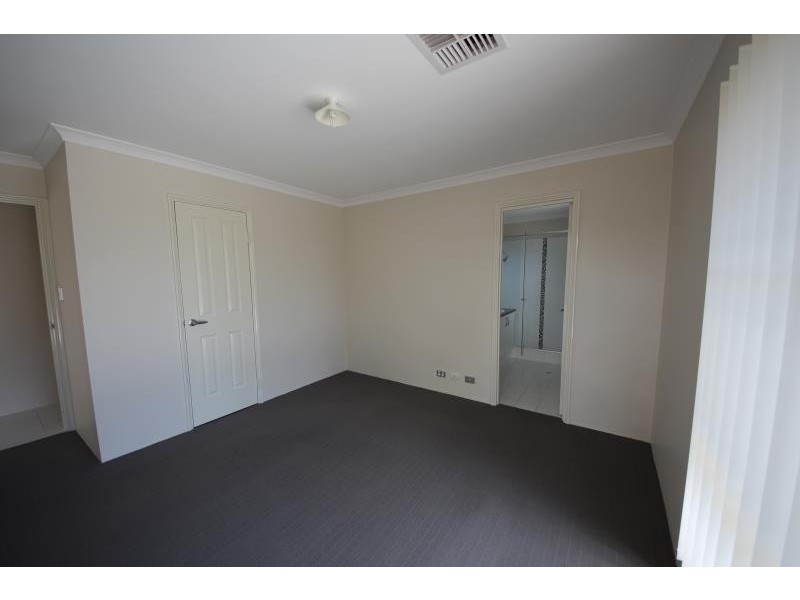 5/76 Harden Park Trail, Carramar WA 6031