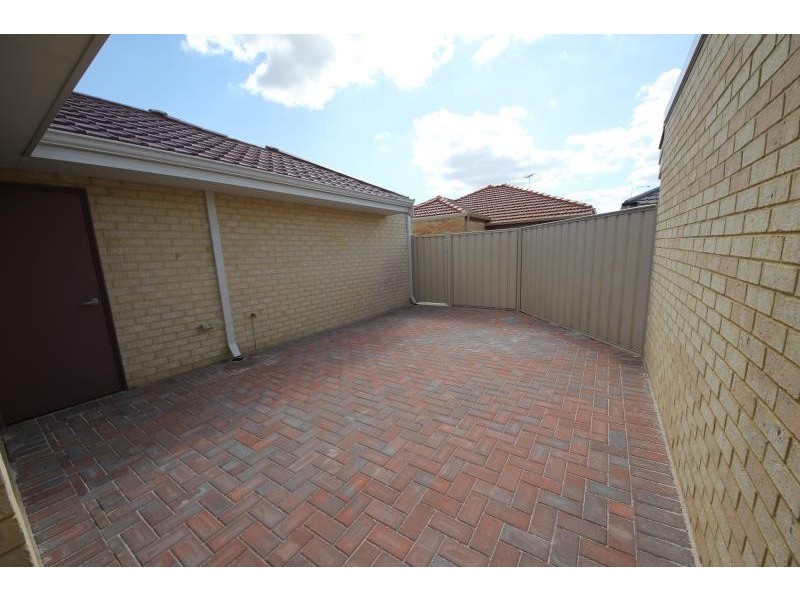 5/76 Harden Park Trail, Carramar WA 6031