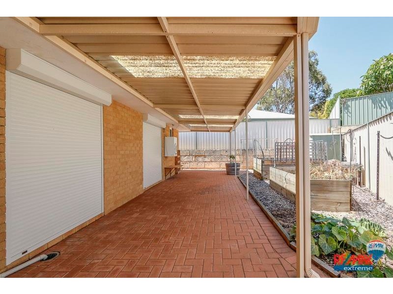 8 Eastleigh Loop, Currambine WA 6028